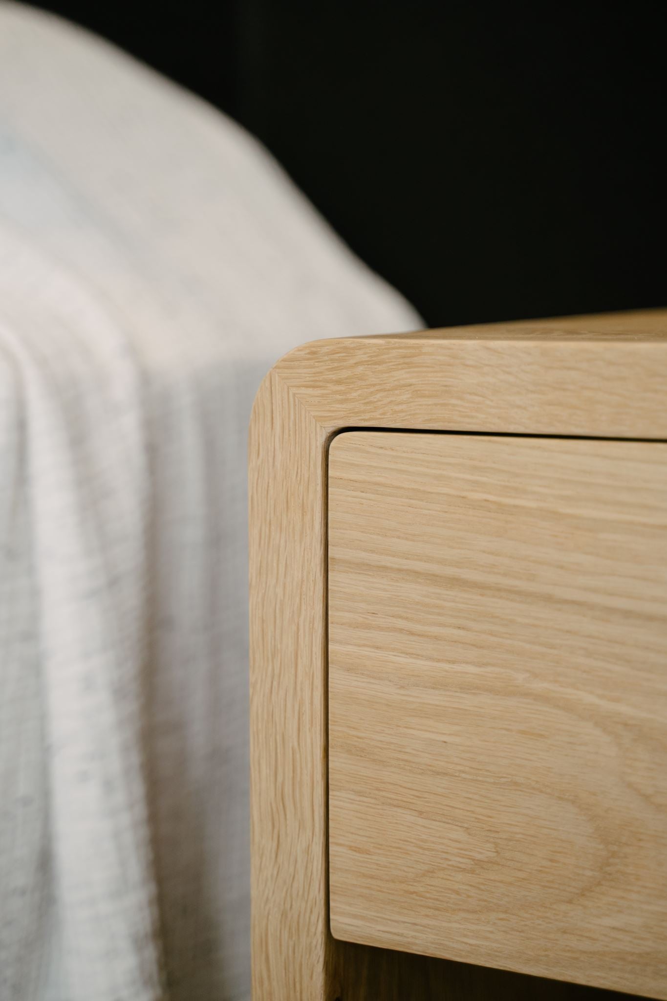 The Curved Pedestals