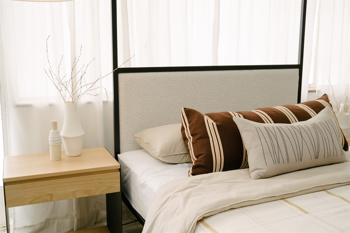 The Grande Canopy Bed