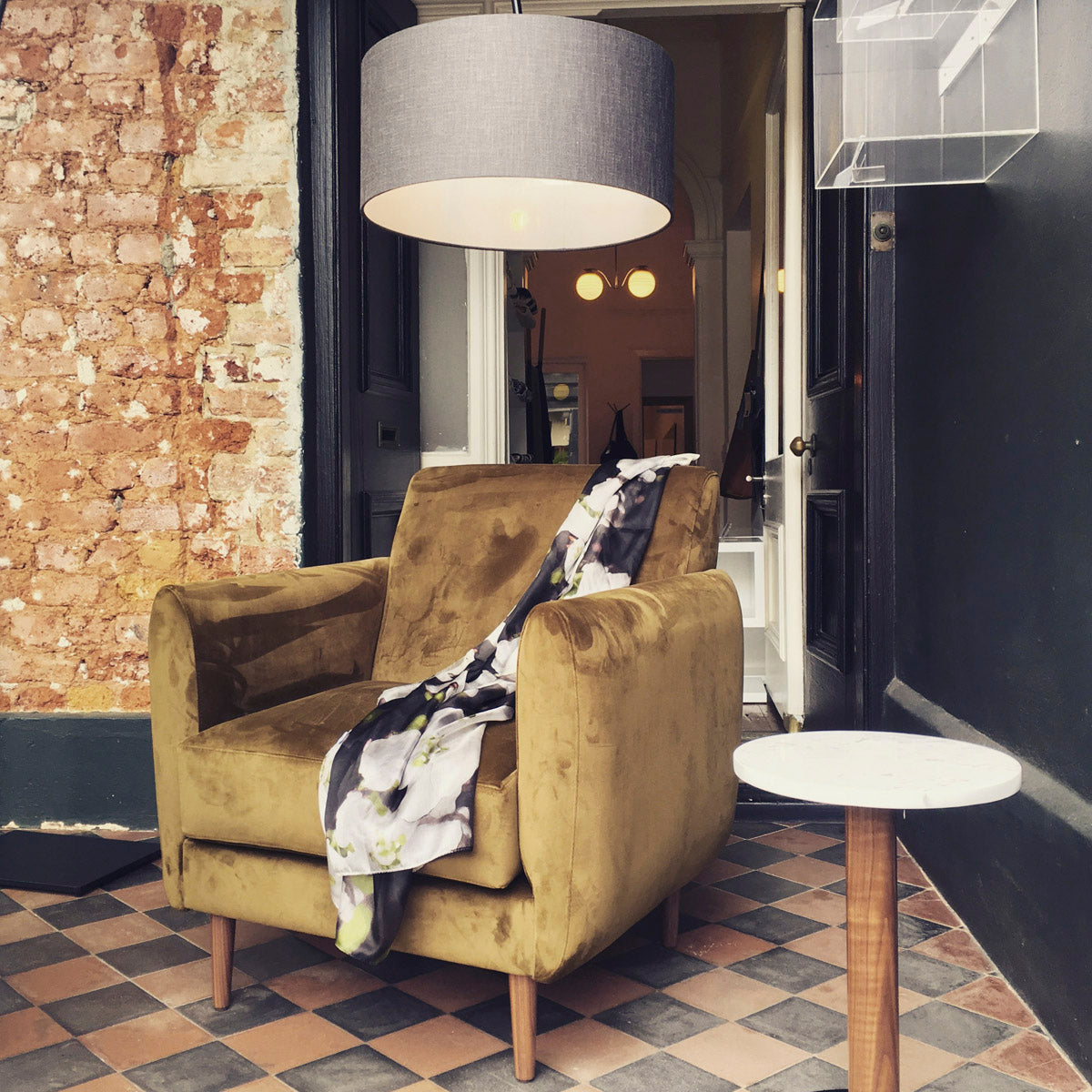 The Dinky Retro Chair