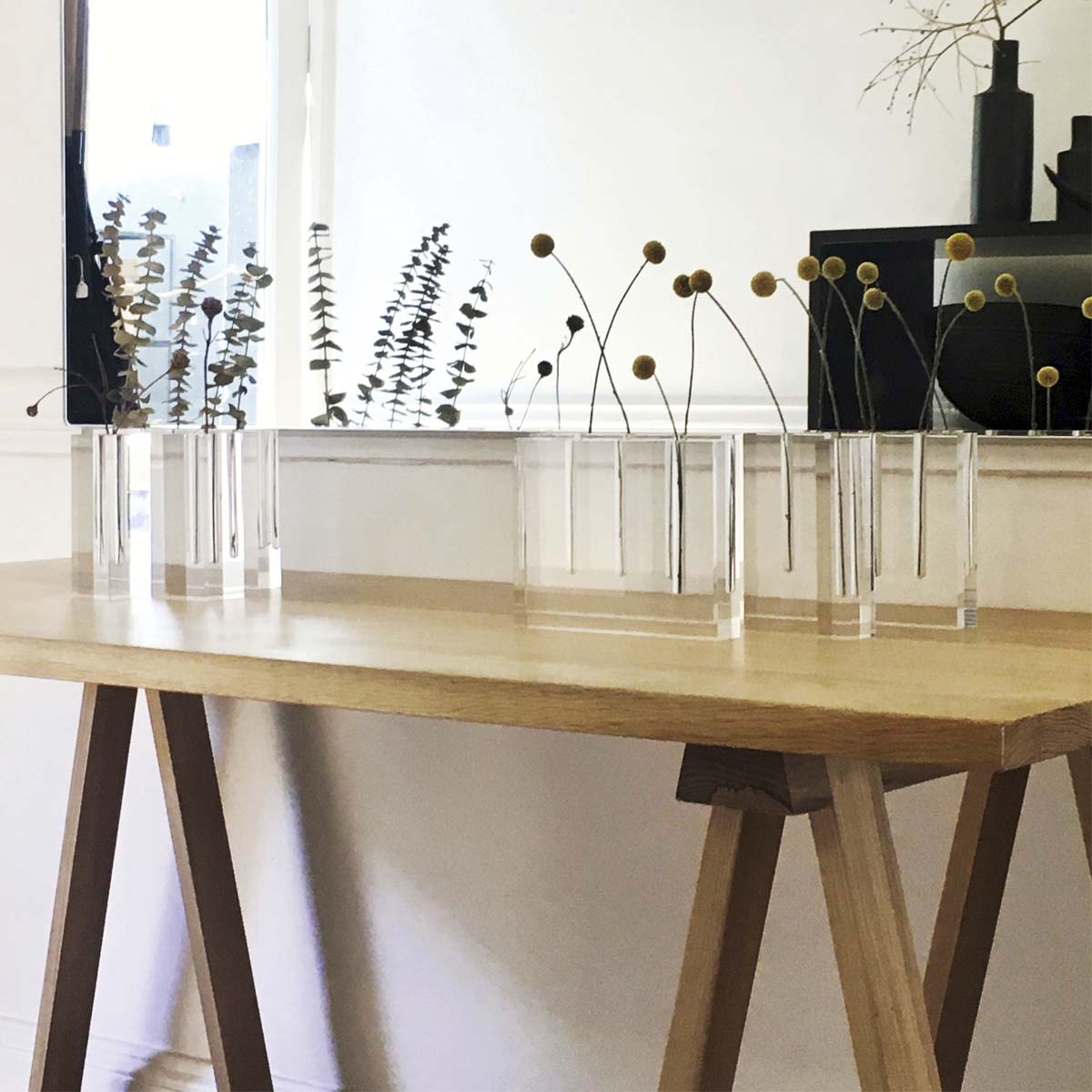 The Concept Desk Tops