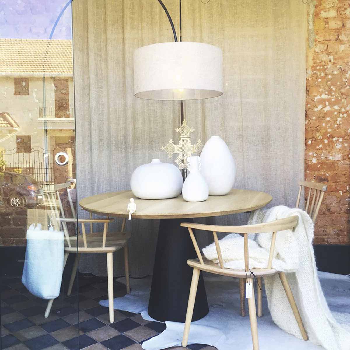 The Straight Arc Lamp Base