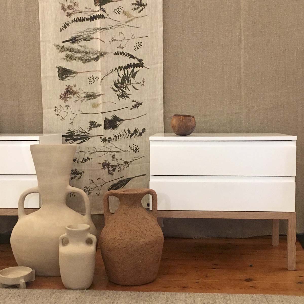 The Square Frame Pedestal – Timber or Metal Frame