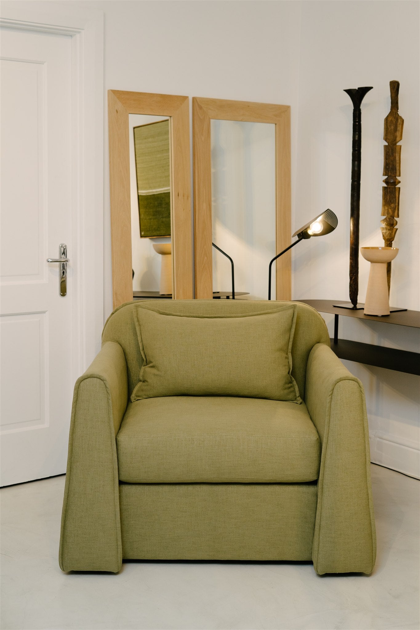 The Escarpment Chair