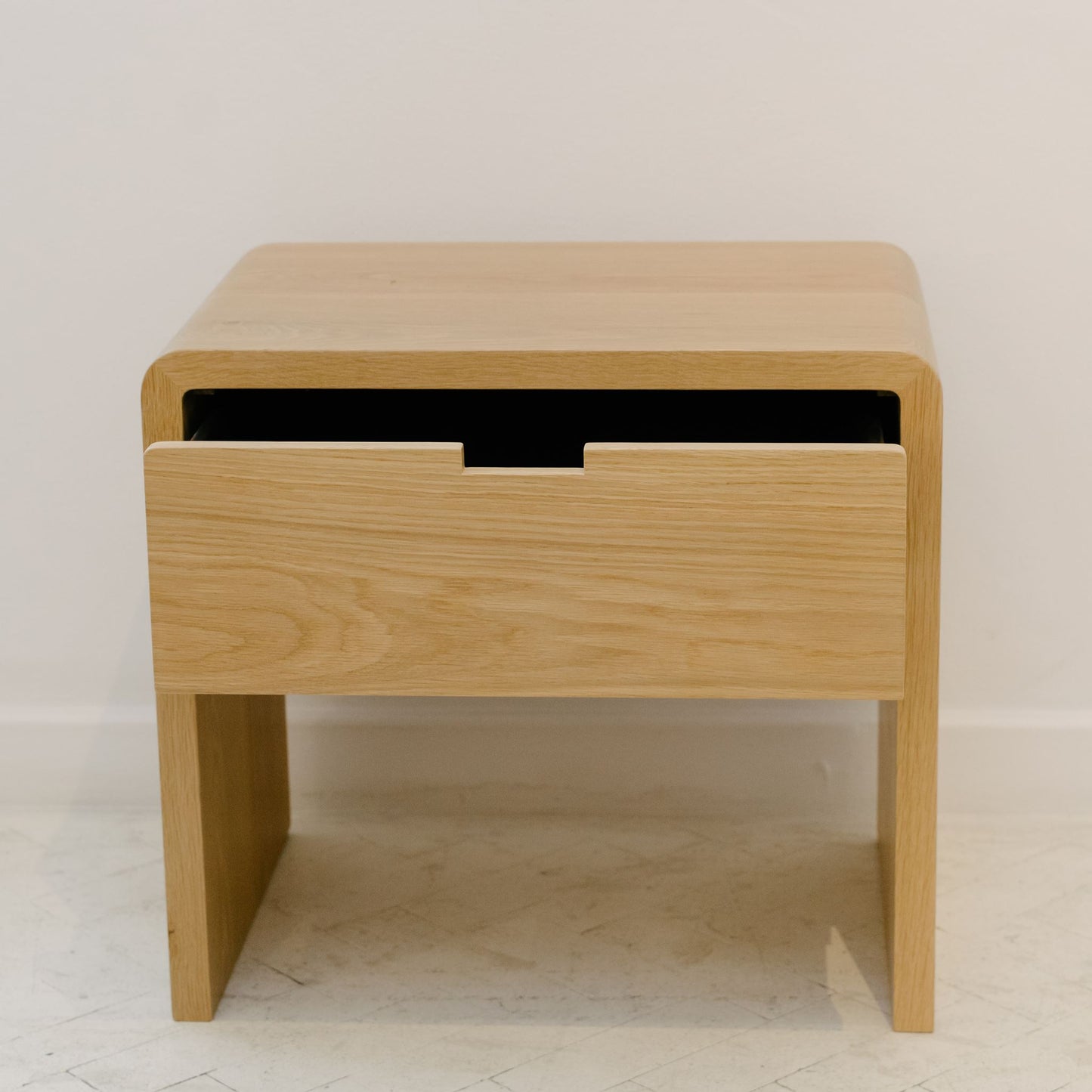 The Curved Pedestals