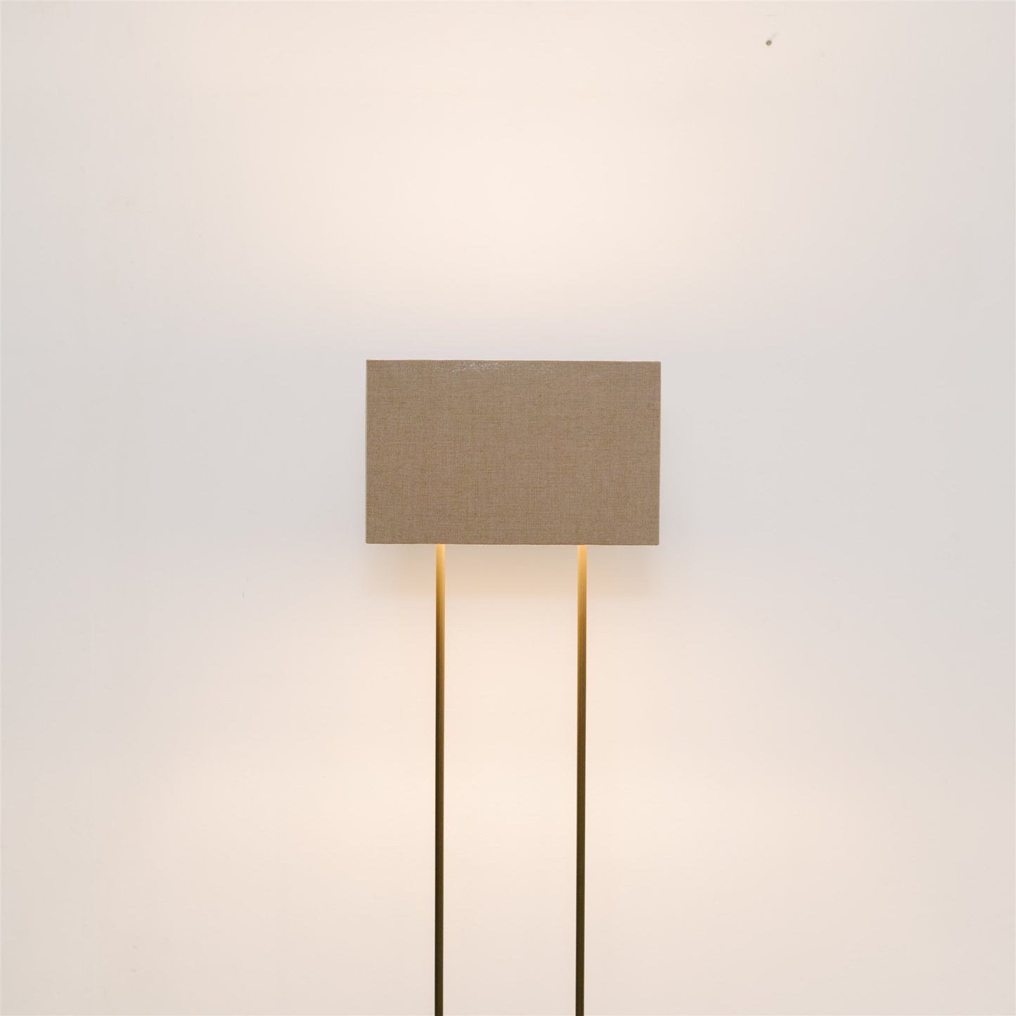 The Double Lamp Base