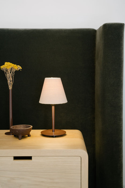 The Simple Table Lamp - Round Base