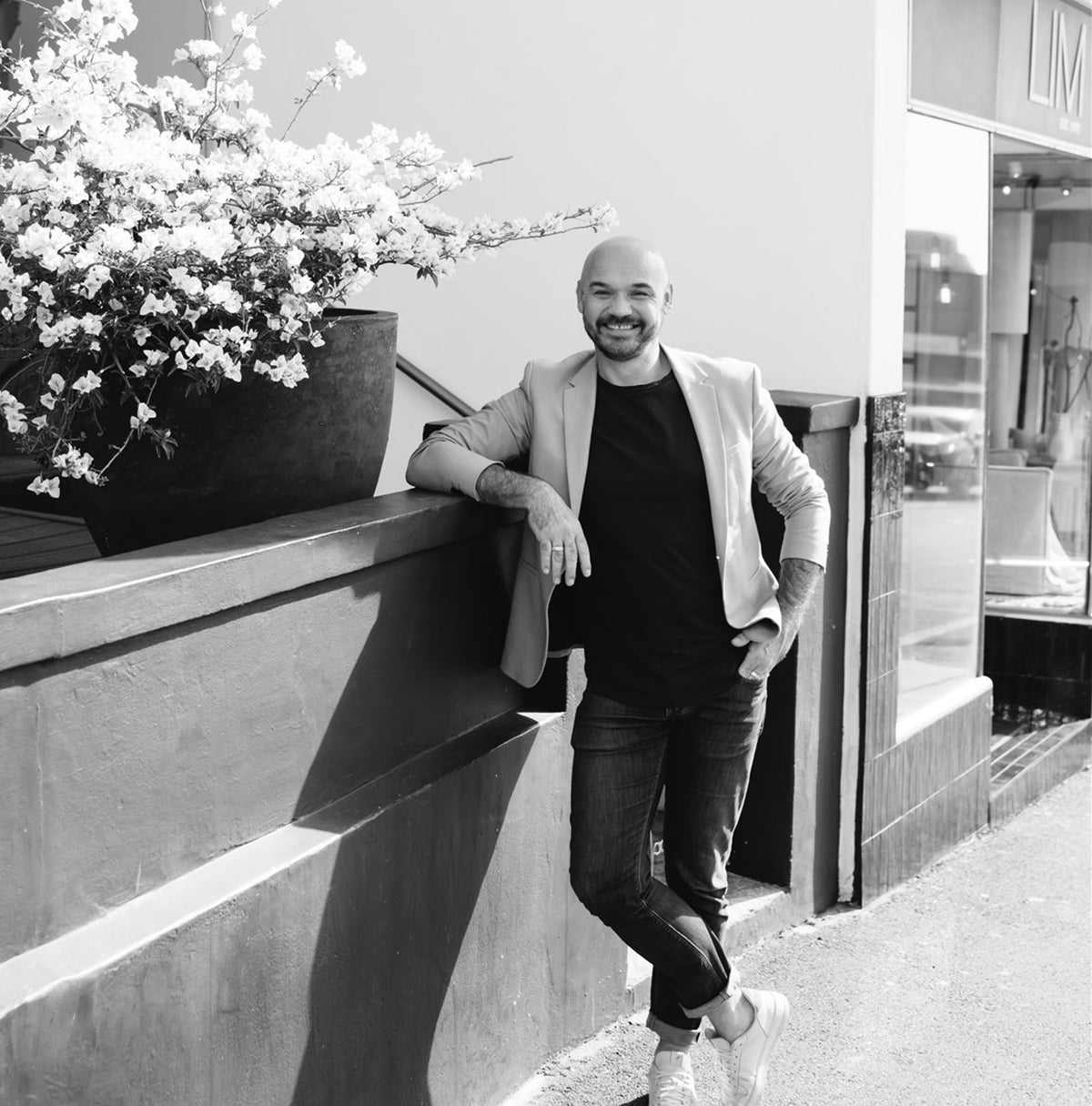 Tony Hewson Kin Developments About – LIM