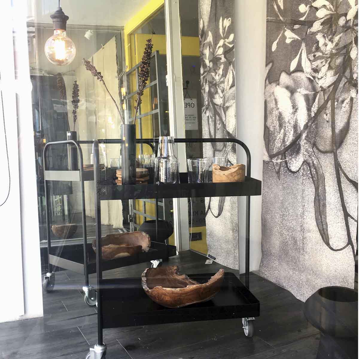 The Curve Trolley