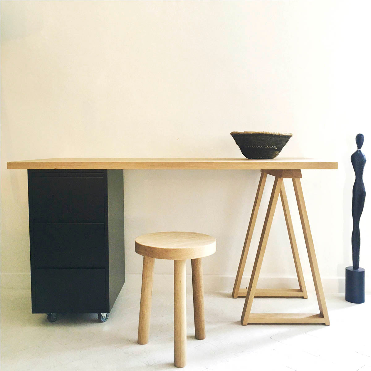 The Concept Desk Tops