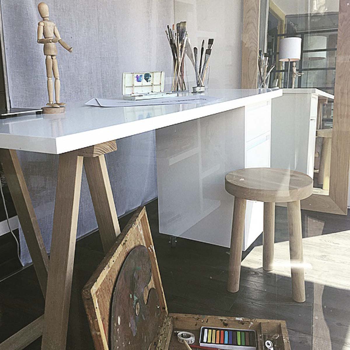 The Concept Desk Tops